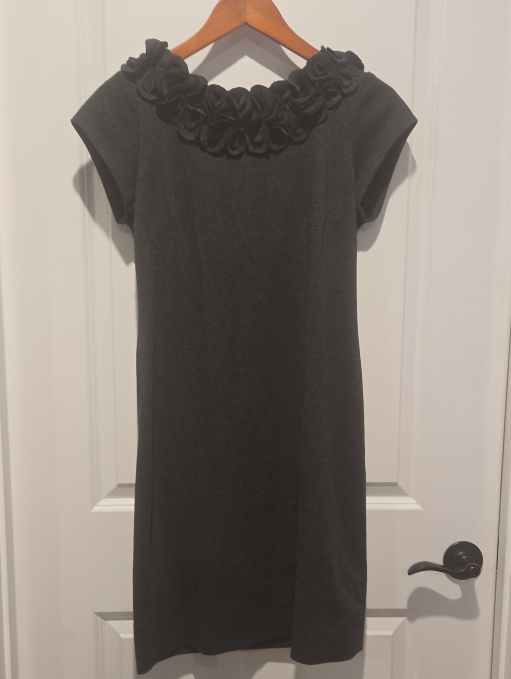 Elegant Black 3D Floral-Neck Cap-Sleeve Dress